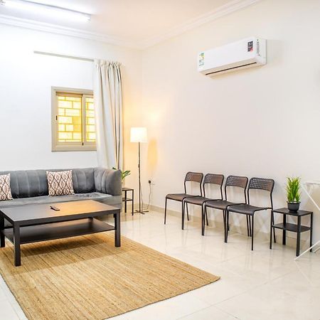 Luxurious Family 3 Bedroom Apartments 10 Mins Drive To Al-Masjid Nabawi - Nozol Noor 1 Медина Экстерьер фото