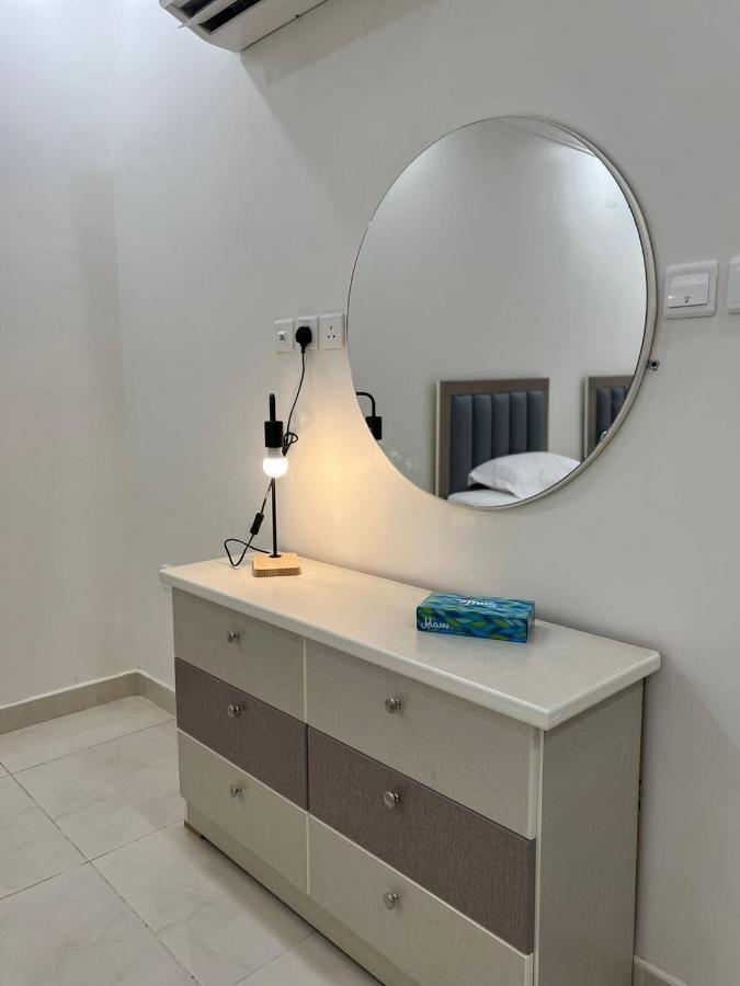Luxurious Family 3 Bedroom Apartments 10 Mins Drive To Al-Masjid Nabawi - Nozol Noor 1 Медина Экстерьер фото