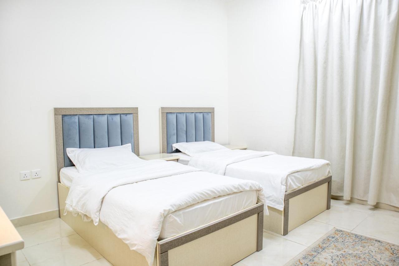 Luxurious Family 3 Bedroom Apartments 10 Mins Drive To Al-Masjid Nabawi - Nozol Noor 1 Медина Экстерьер фото