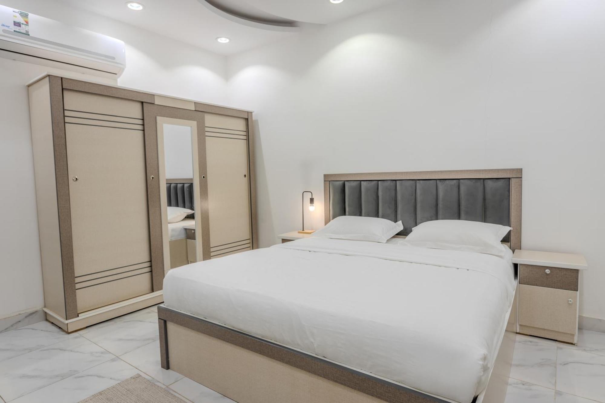 Luxurious Family 3 Bedroom Apartments 10 Mins Drive To Al-Masjid Nabawi - Nozol Noor 1 Медина Экстерьер фото