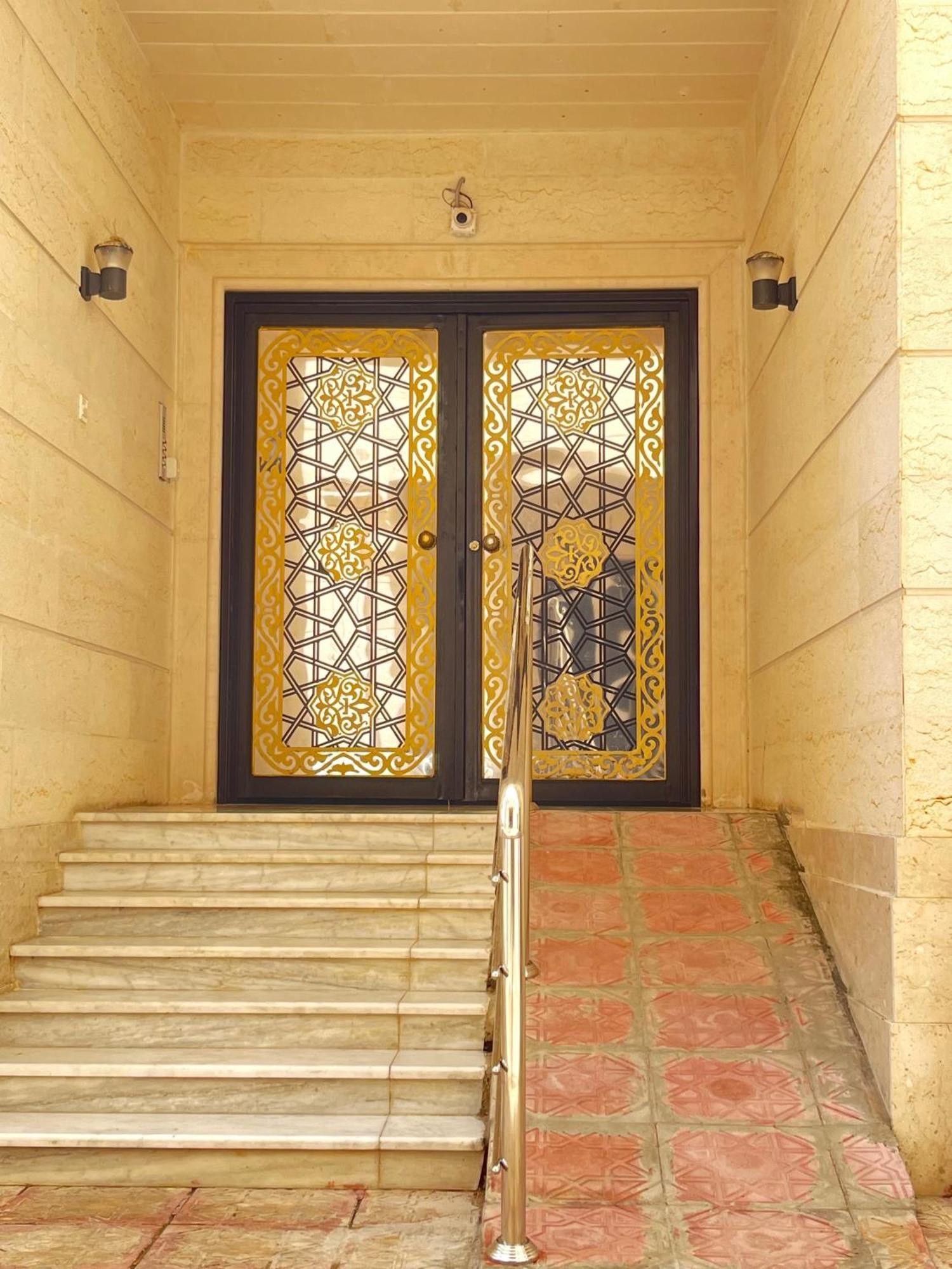 Luxurious Family 3 Bedroom Apartments 10 Mins Drive To Al-Masjid Nabawi - Nozol Noor 1 Медина Номер фото