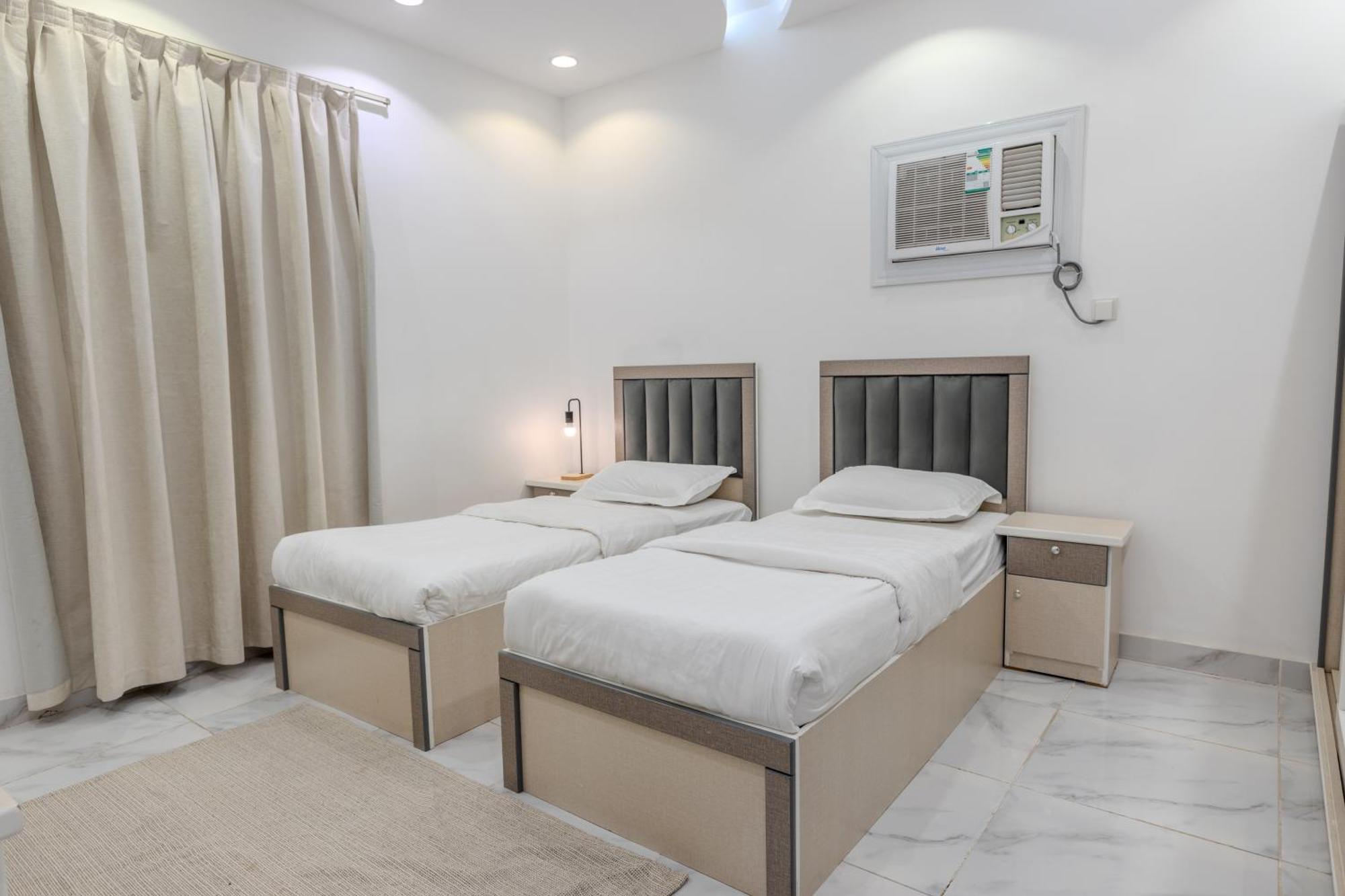 Luxurious Family 3 Bedroom Apartments 10 Mins Drive To Al-Masjid Nabawi - Nozol Noor 1 Медина Экстерьер фото